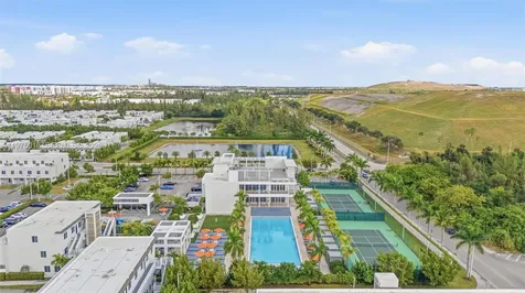 6671 NW 105th Place Doral FL 33178