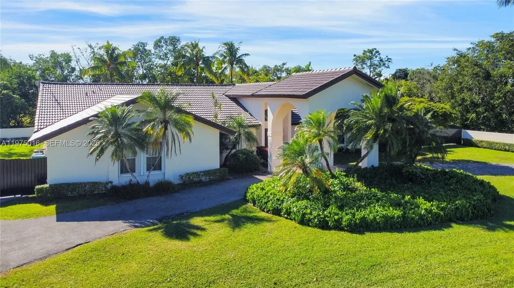 14350 SW 232nd Street Miami FL 33170