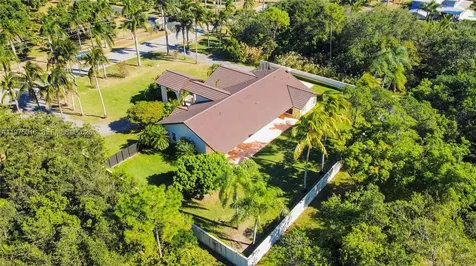 14350 SW 232nd Street Miami FL 33170