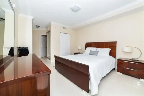 17100 N Bay Road Sunny Isles Beach FL 33160
