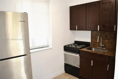 1035 SW 4th Street Miami FL 33130