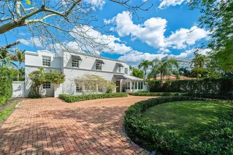 939 W 47th Court Miami Beach FL 33140