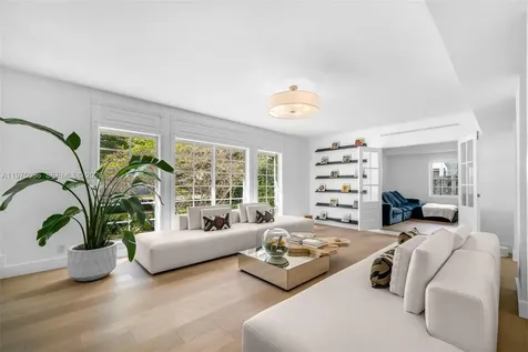 939 W 47th Court Miami Beach FL 33140