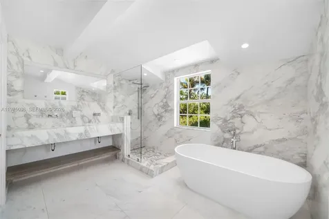 939 W 47th Court Miami Beach FL 33140