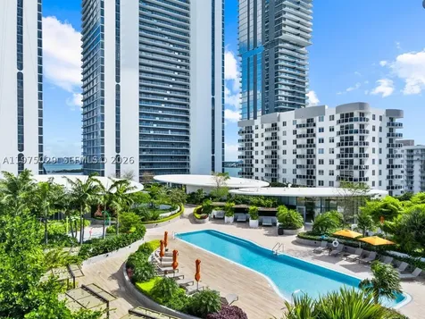 711 NE 23rd Terrace Miami FL 33137