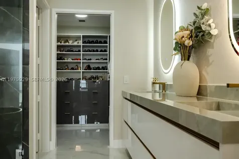 711 NE 23rd Terrace Miami FL 33137