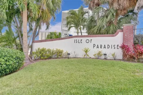 450 Paradise Isle Boulevard Hallandale Beach FL 33009