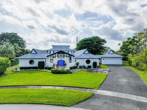 791 SW 75th Terrace Plantation FL 33317
