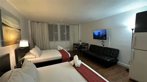 19201 Collins Avenue Sunny Isles Beach FL 33160