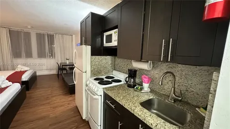 19201 Collins Avenue Sunny Isles Beach FL 33160