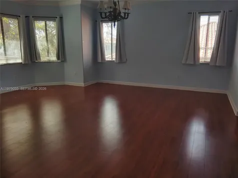 7944 SW 194th Street Cutler Bay FL 33157