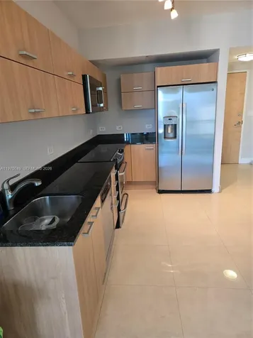 350 S Miami Avenue Miami FL 33130