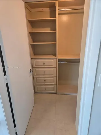 350 S Miami Avenue Miami FL 33130