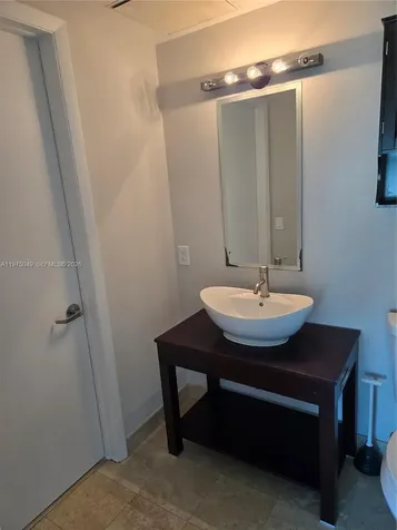 350 S Miami Avenue Miami FL 33130
