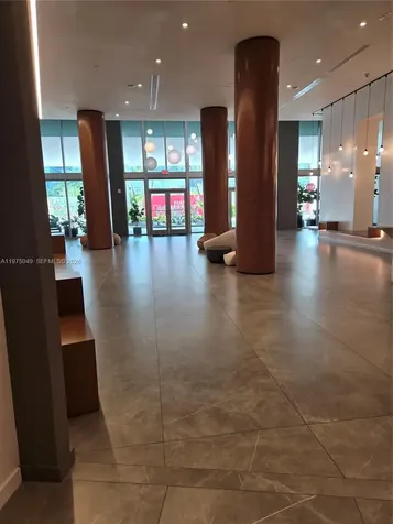 350 S Miami Avenue Miami FL 33130