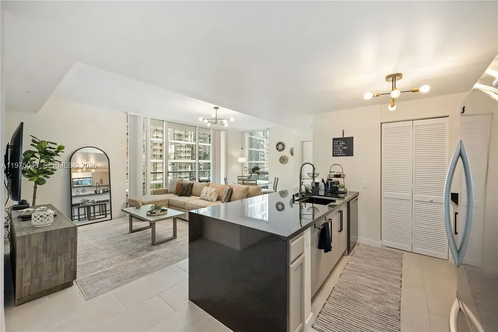300 S Biscayne Boulevard Miami FL 33131