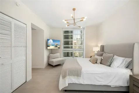300 S Biscayne Boulevard Miami FL 33131