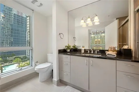 300 S Biscayne Boulevard Miami FL 33131