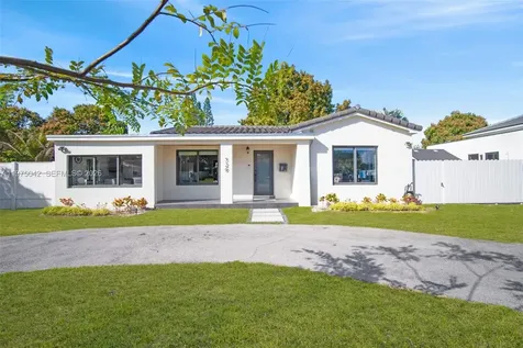 529 NE 109th Street Miami FL 33161