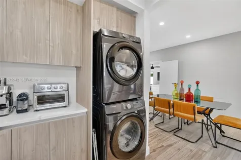 529 NE 109th Street Miami FL 33161