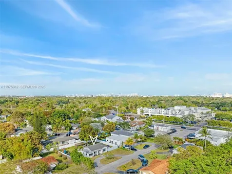 529 NE 109th Street Miami FL 33161