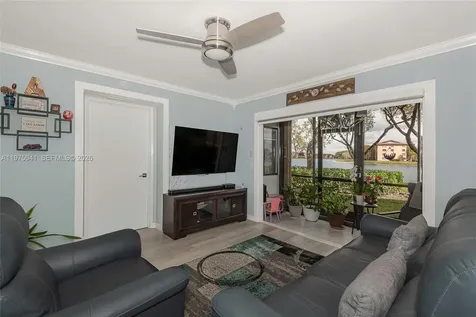 13705 SW 12th Street Pembroke Pines FL 33027