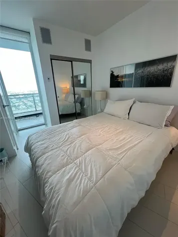 Miami FL 33130