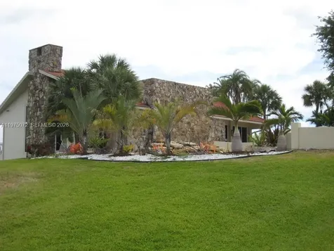 7722 Camino Real Miami FL 33143