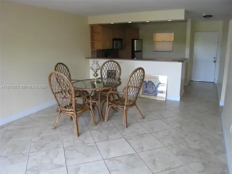 7722 Camino Real Miami FL 33143