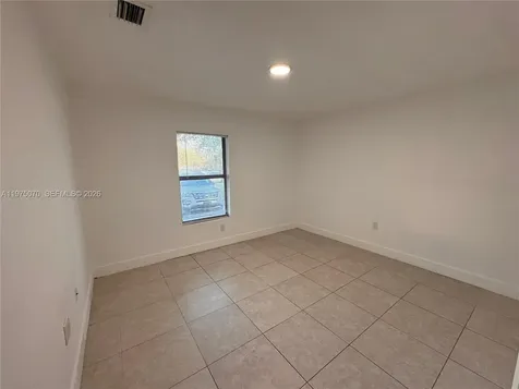 605 NW 3rd Avenue Hallandale Beach FL 33009