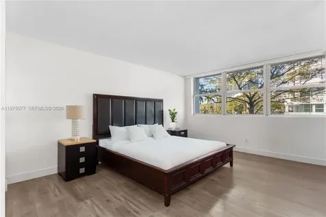 16558 NE 26th Avenue North Miami Beach FL 33160