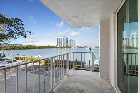 16558 NE 26th Avenue North Miami Beach FL 33160