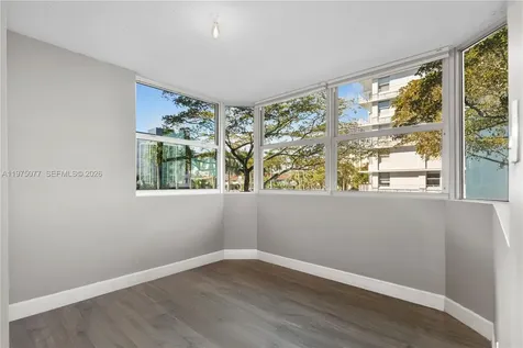 16558 NE 26th Avenue North Miami Beach FL 33160