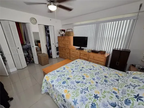 1000 SW 125th Avenue Pembroke Pines FL 33027