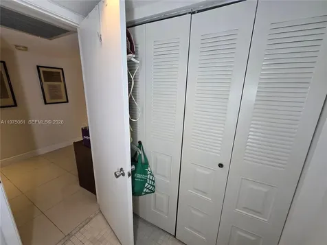 1000 SW 125th Avenue Pembroke Pines FL 33027
