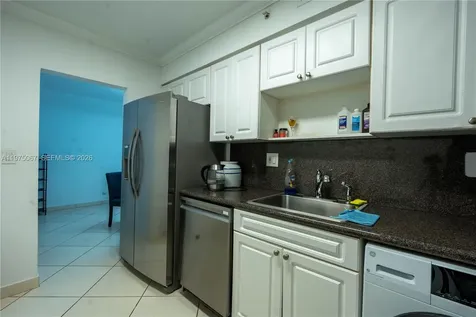 2501 S Ocean Drive Hollywood FL 33019
