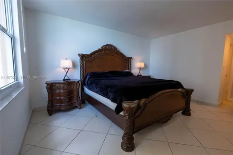 2501 S Ocean Drive Hollywood FL 33019
