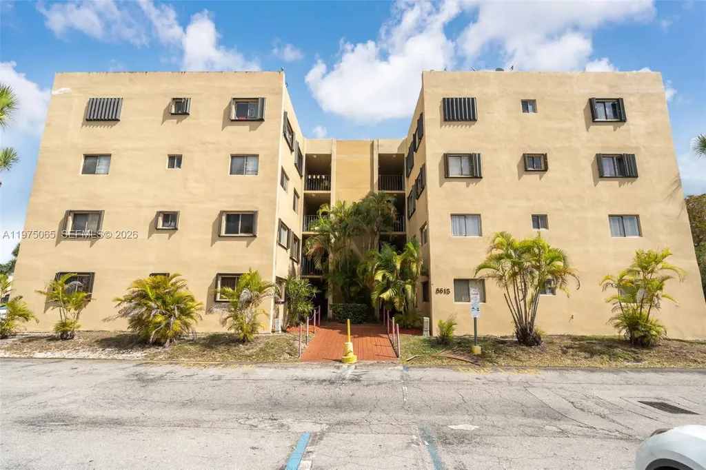 8615 NW 8th Street Miami FL 33126