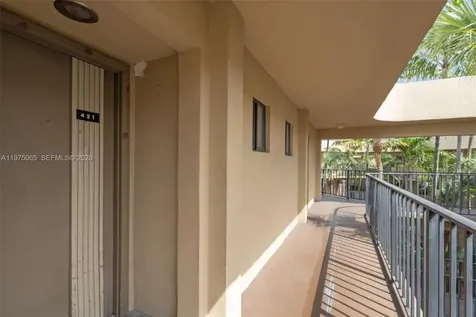 8615 NW 8th Street Miami FL 33126