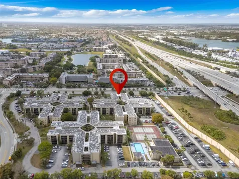 8615 NW 8th Street Miami FL 33126