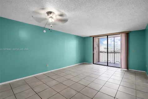8615 NW 8th Street Miami FL 33126