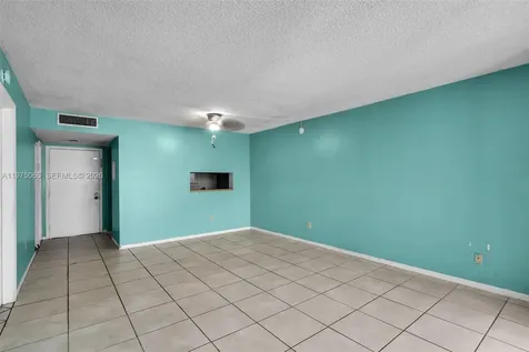 8615 NW 8th Street Miami FL 33126