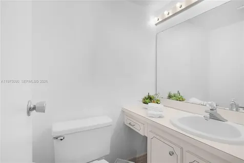 3625 N Country Club Drive Aventura FL 33180