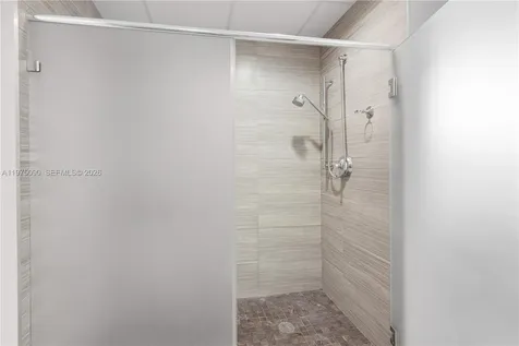 3625 N Country Club Drive Aventura FL 33180