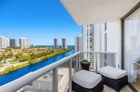3625 N Country Club Drive Aventura FL 33180