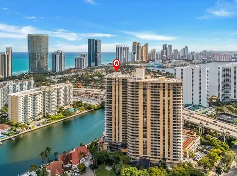 19355 Turnberry Way Aventura FL 33180