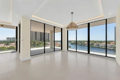 19355 Turnberry Way Aventura FL 33180