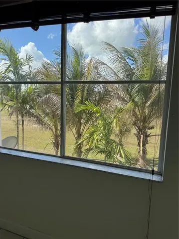 17660 NW 73rd Avenue Hialeah FL 33015