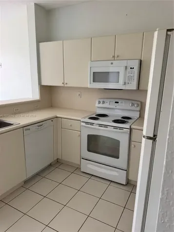 17660 NW 73rd Avenue Hialeah FL 33015