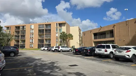 9120 Fontainebleau Boulevard Miami FL 33172